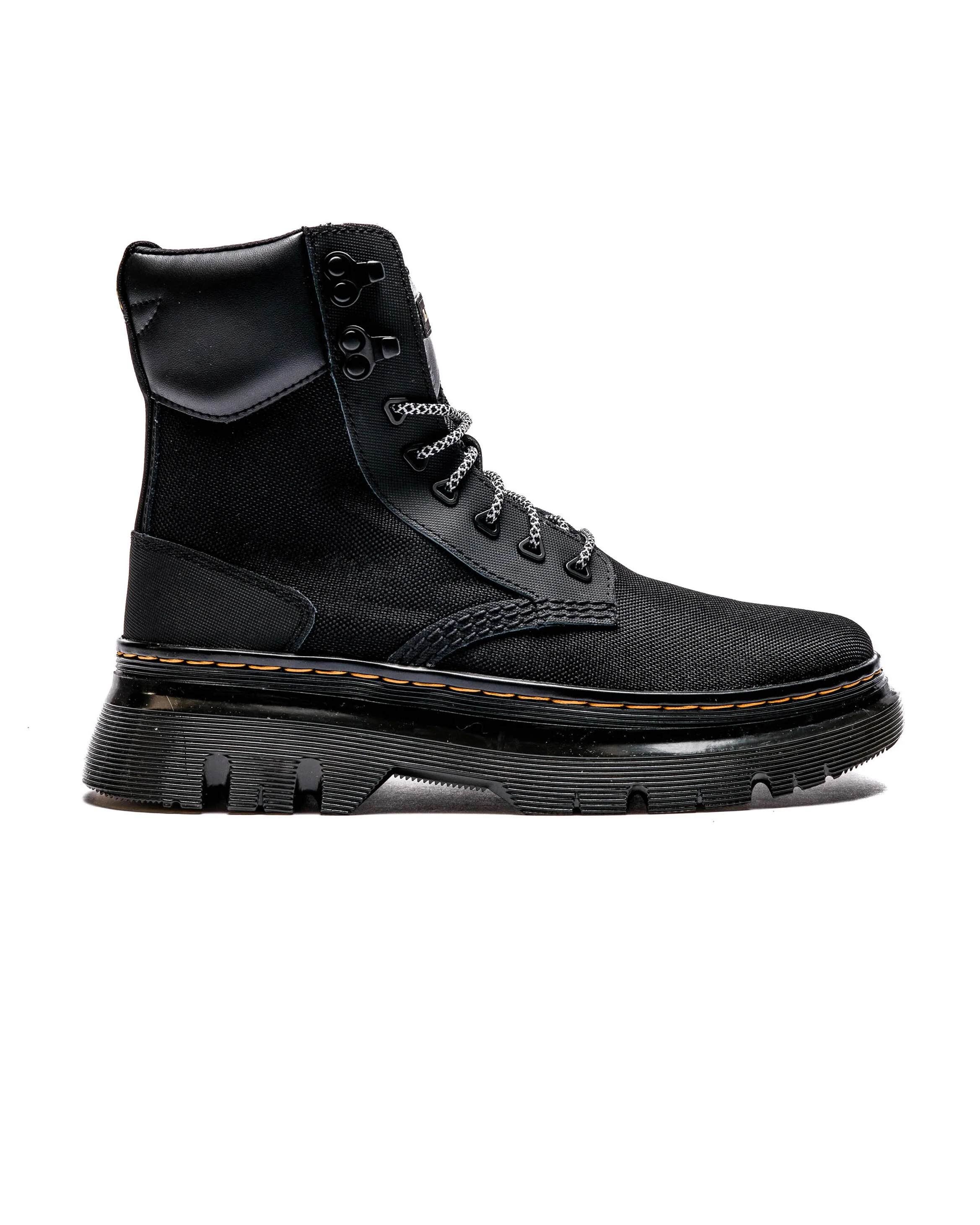 Dr. Martens Tarik