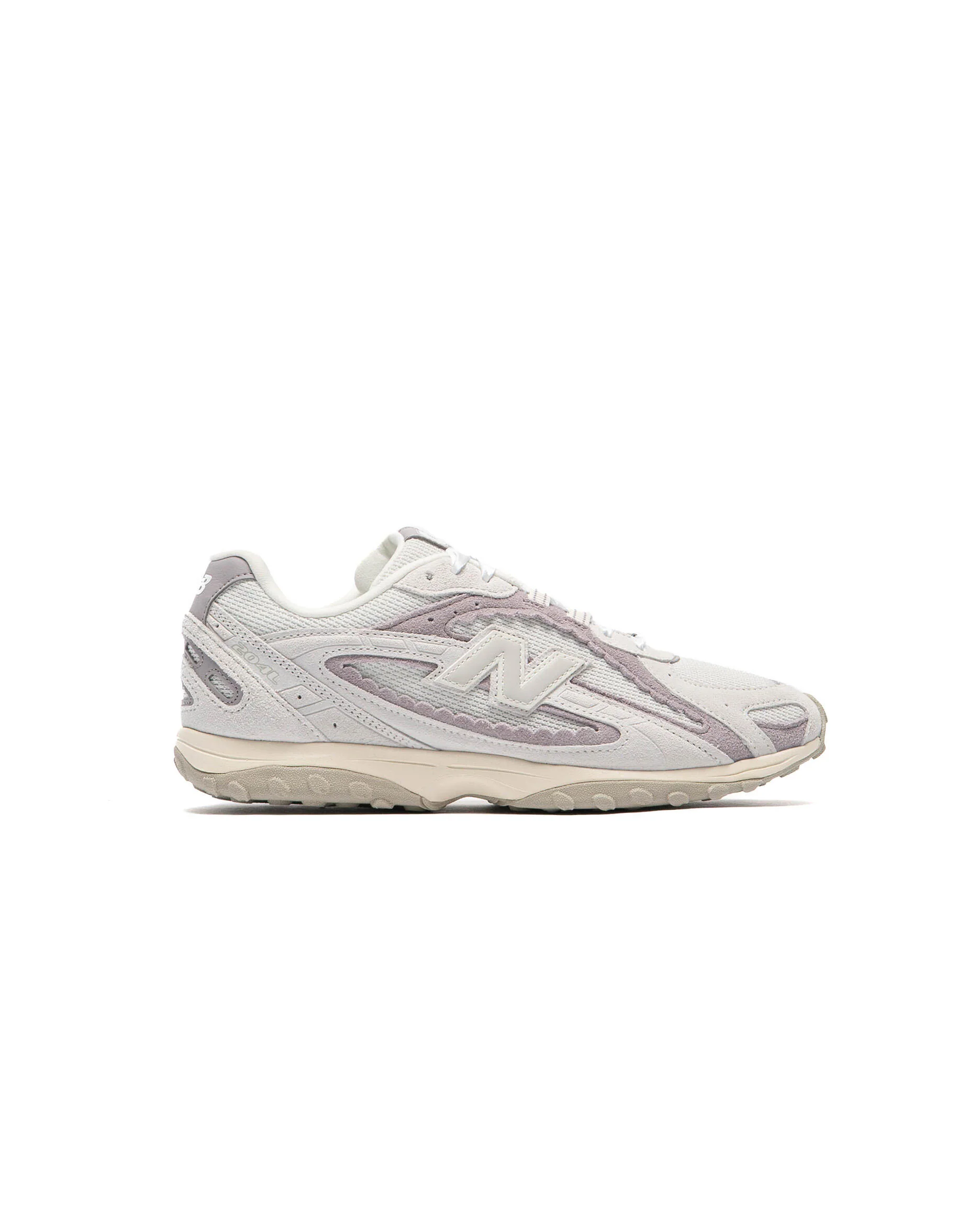 New Balance 204L