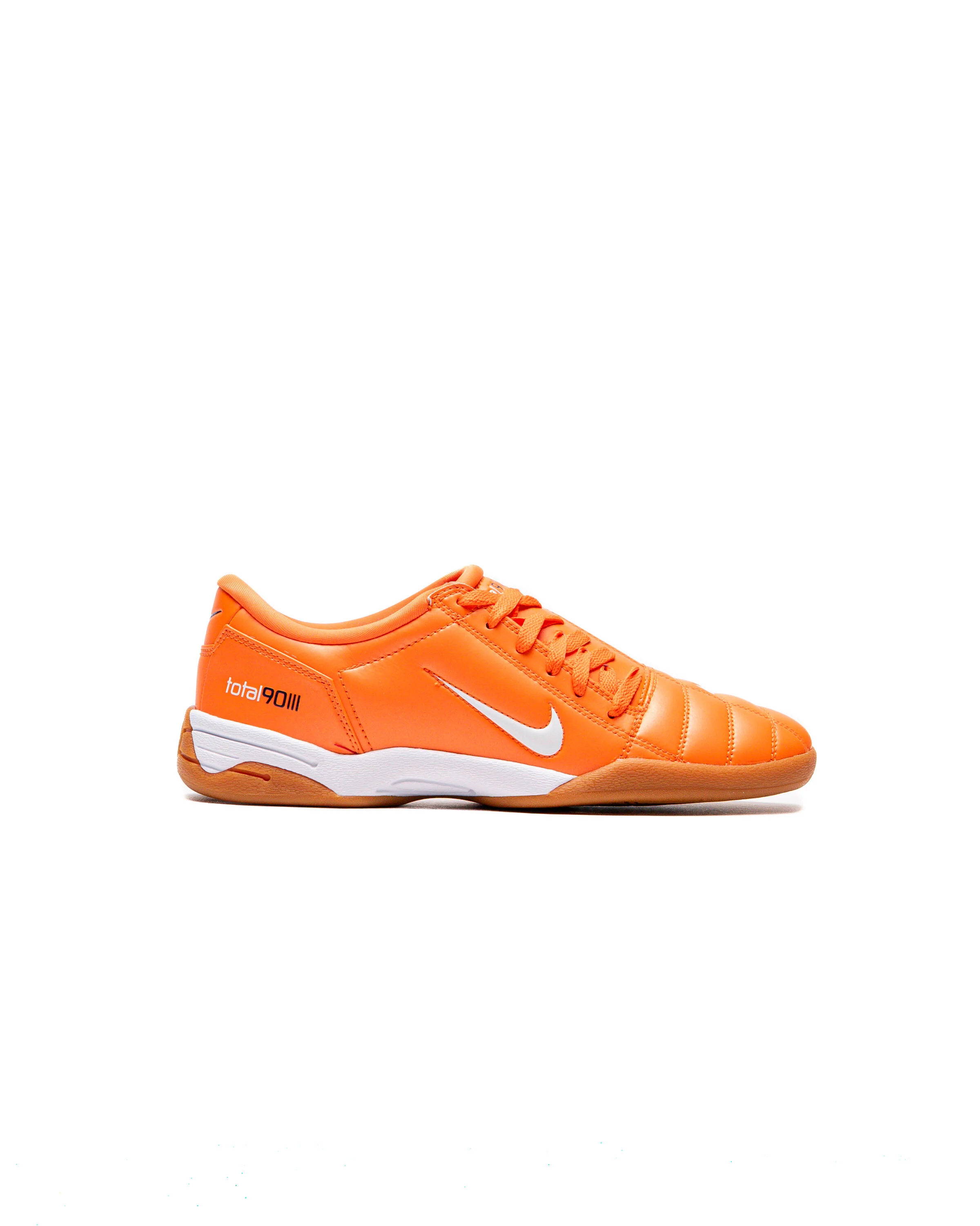 Nike Total 90 SP