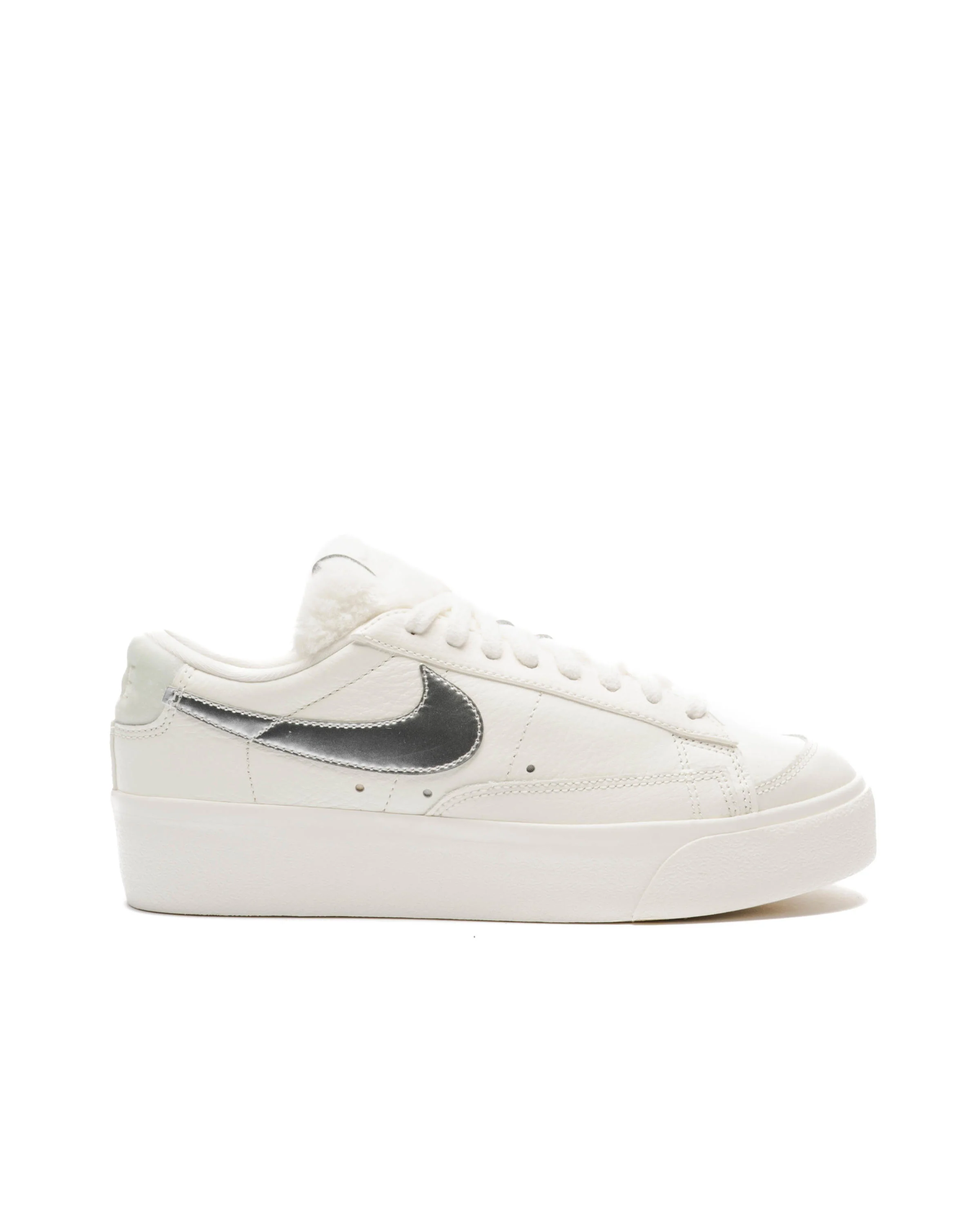 Nike WMNS BLAZER LOW PLATFORM