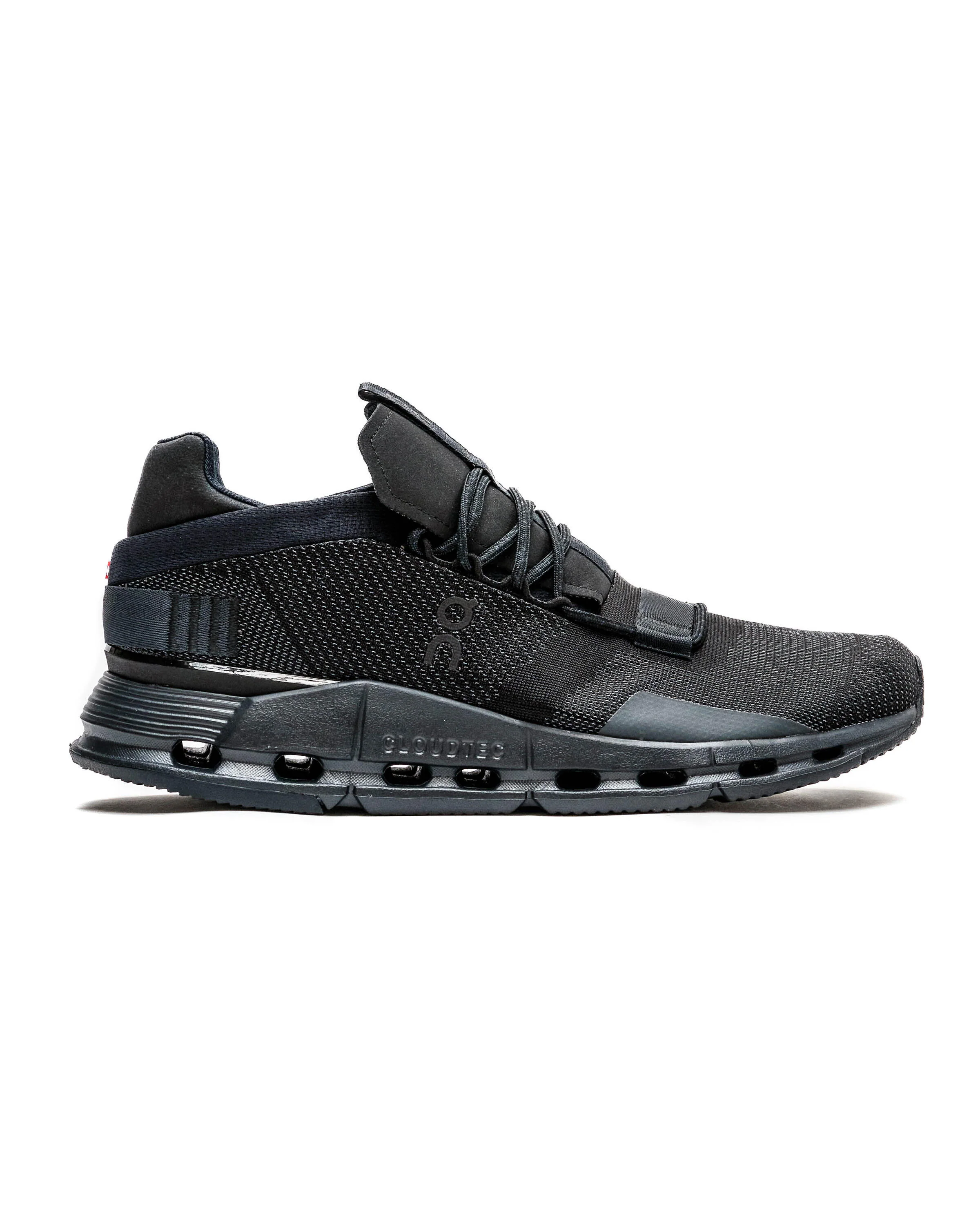 ON Running CLOUDNOVA "BLACK"