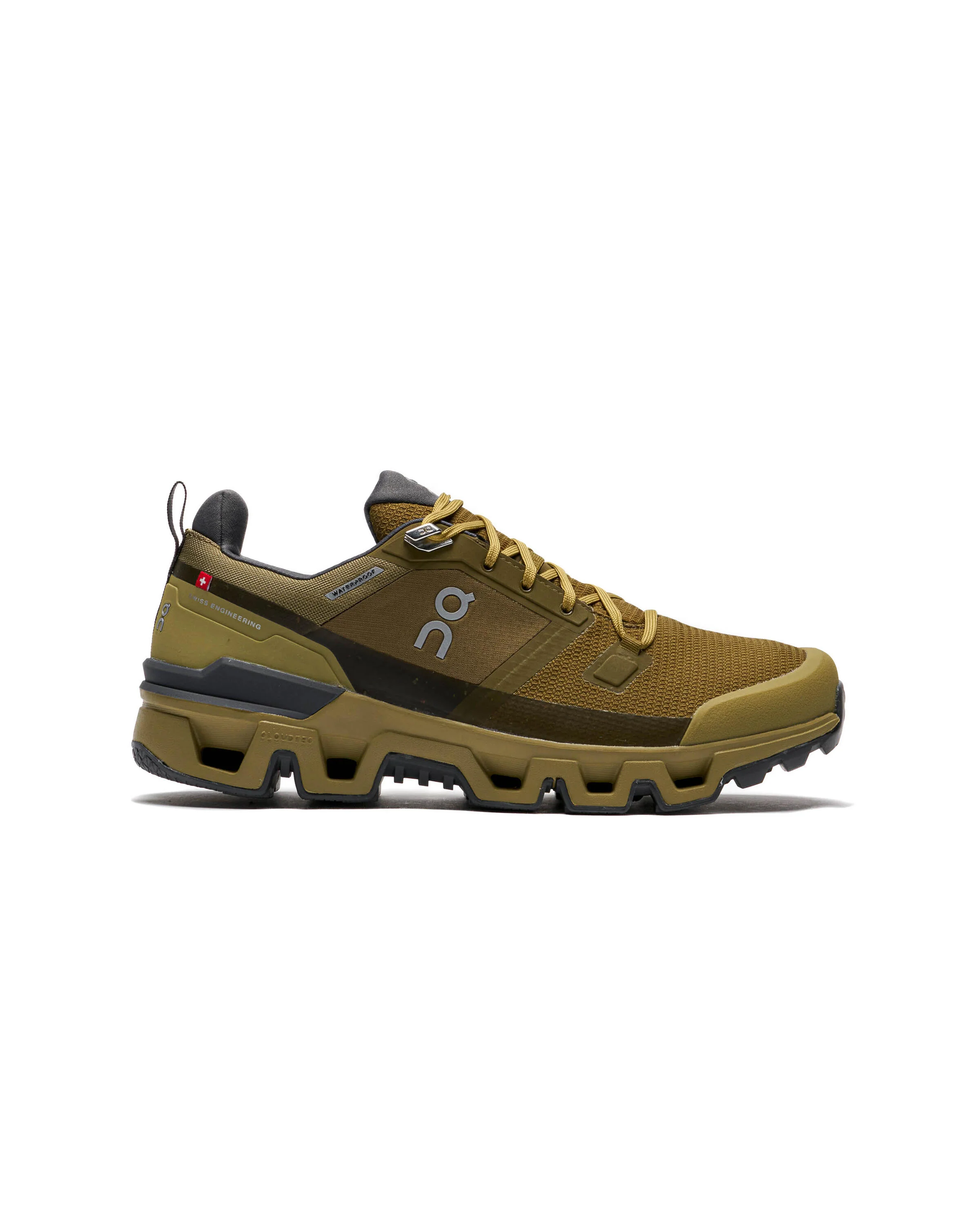 ON Running Cloudwander Waterproof