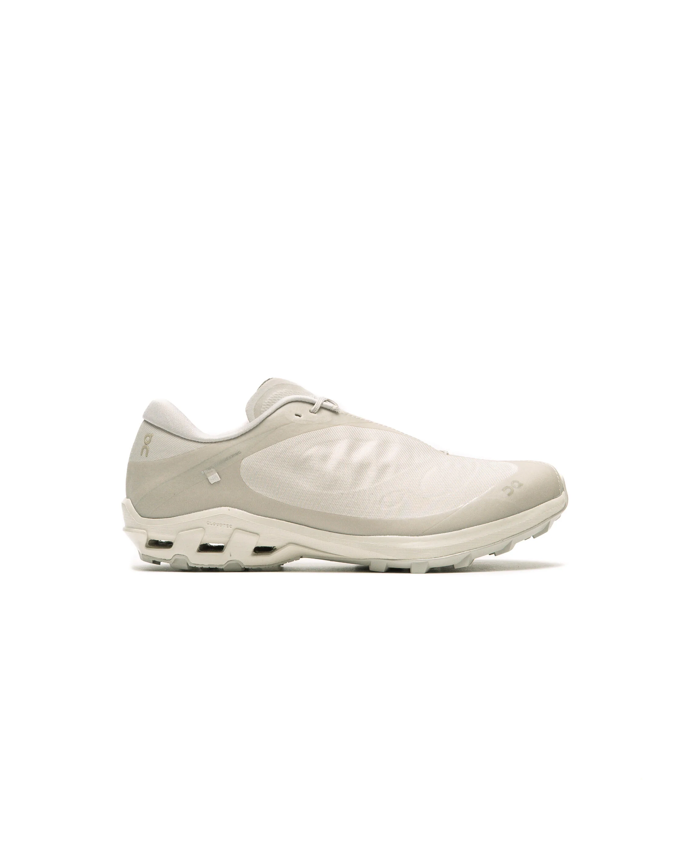 On Running x PAF WMNS Cloudventure Peak