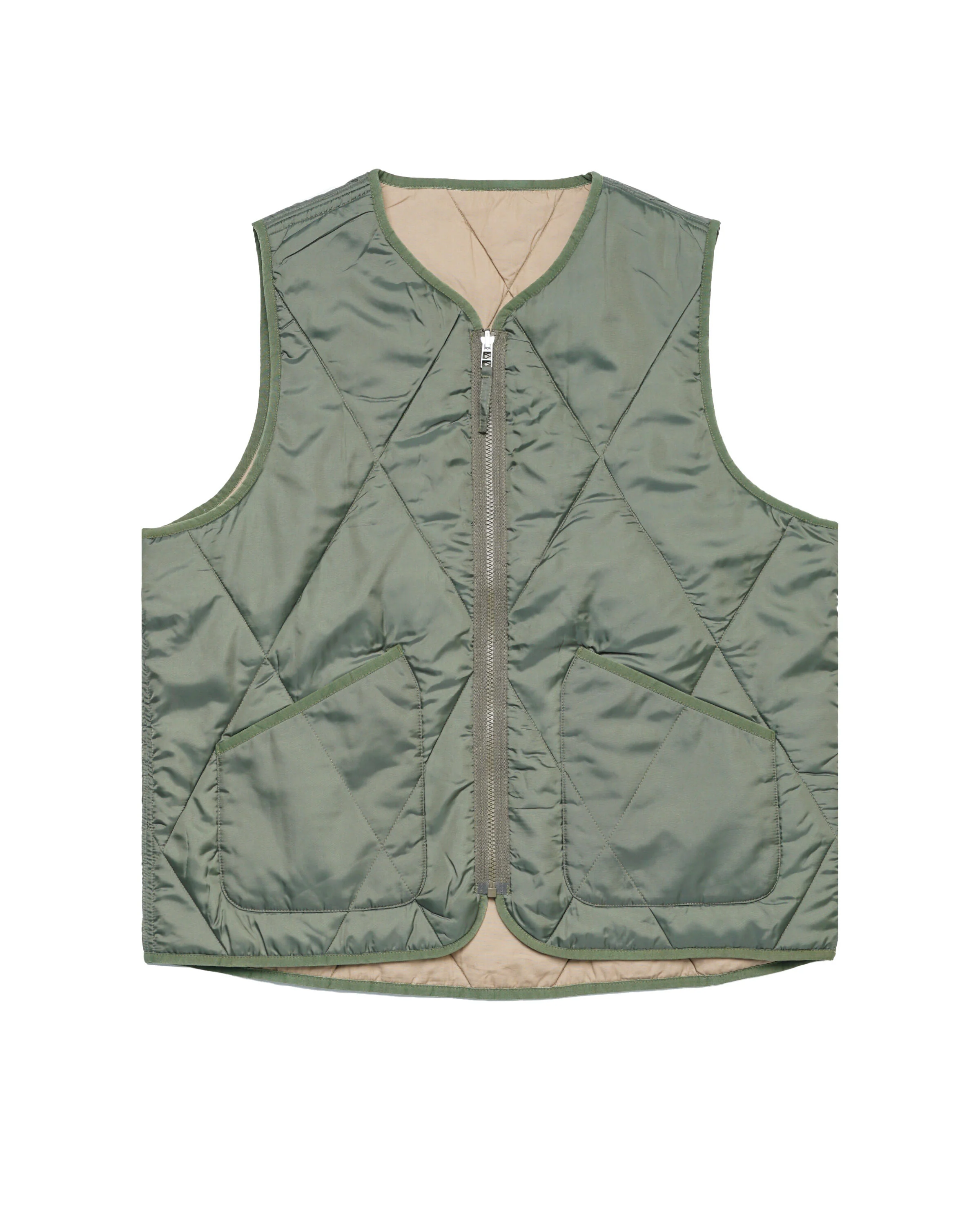 Universal Works REVERSIBLE MILITARY LINER GILET